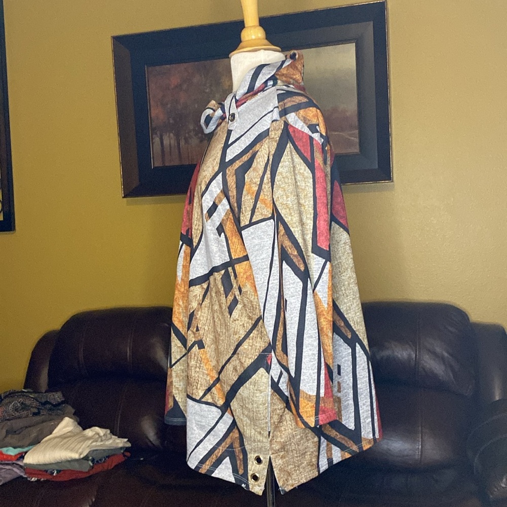 Alfred Dunner Geometric Patterned Hoodie - Picture 2 of 5